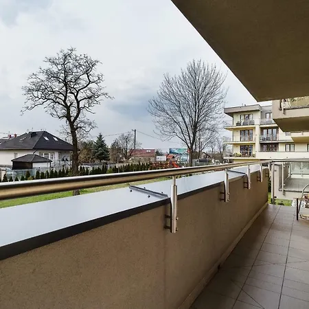 Apartment Osiedle Pod Debem *