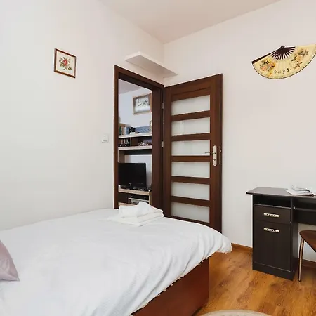 Osiedle Pod Debem Apartment